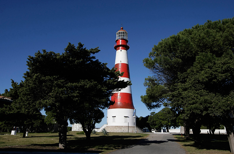 Faro Punta Mogotes