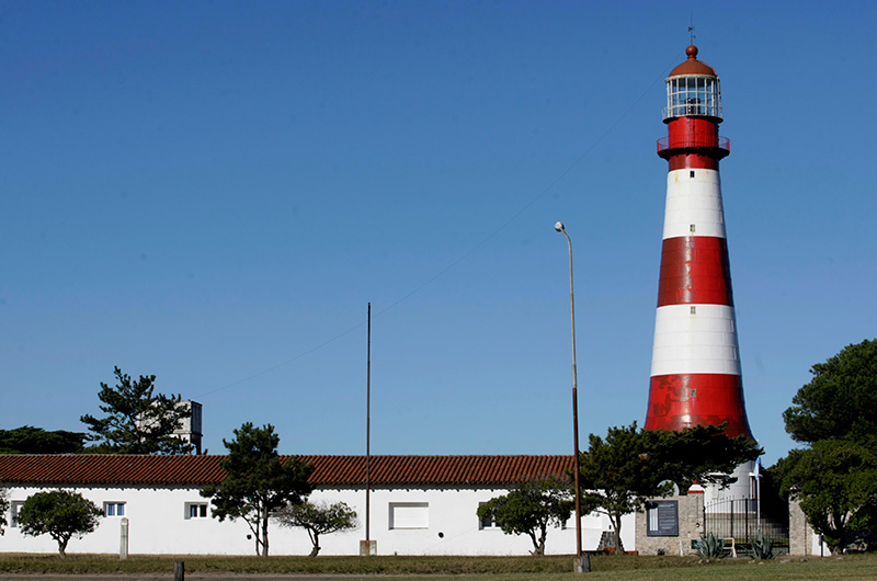 Faro Punta Mogotes