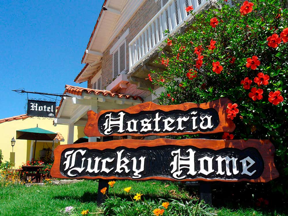 Hosteria Lucky Home