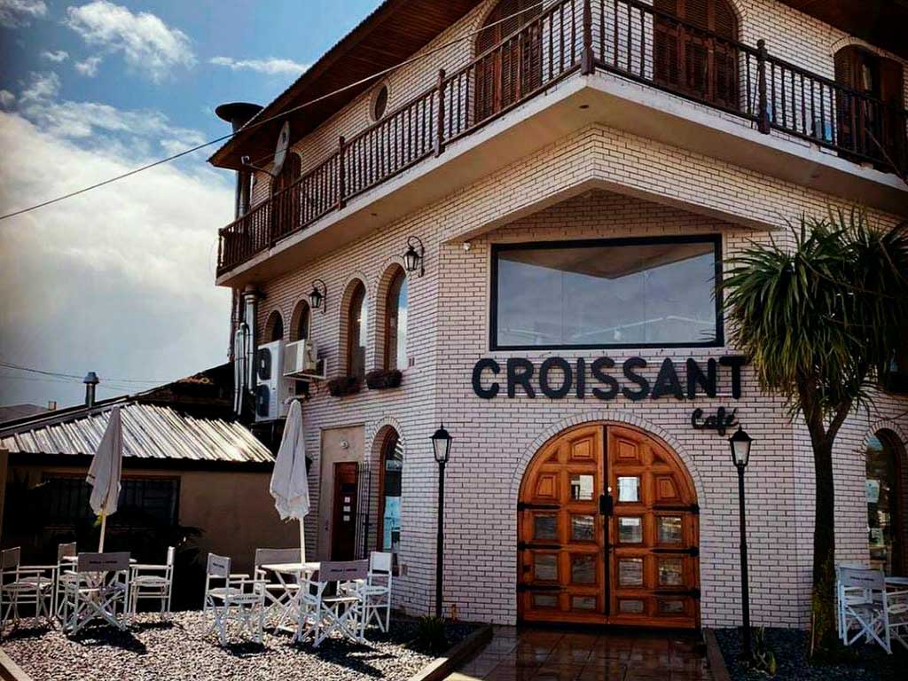 Croissant Café